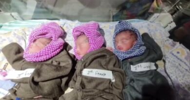 Three Baby Born : एक महिला ने दिया तीन स्वस्थ बच्चों को जन्म , स्वास्थ्य सुविधाएं बेहतर करने की मांग
