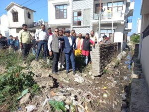 Minister Inspection : 