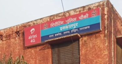 सीएम पुष्कर सिंह धामी के निर्देश पर इकबालपुर चौकी के सभी पुलिसकर्मी निलंबित