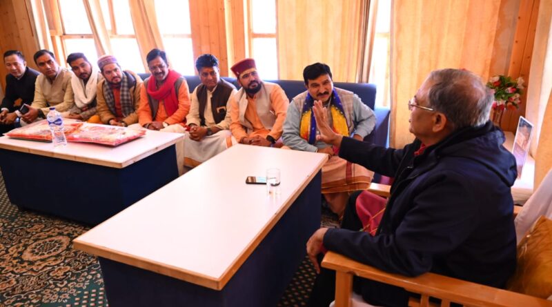 दो दिवसीय उत्तराखण्ड दौरे पर मुख्य निर्वाचन आयुक्त, सीमांत पोलिंग बूथ का किया स्थलीय निरीक्षण