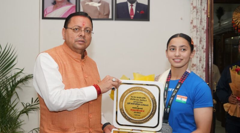 पिथौरागढ़ की महिला मुक्केबाजों ने अंतरराष्ट्रीय मंच पर बढ़ाया उत्तराखंड का मान, मुख्यमंत्री ने दी शुभकामनाएं