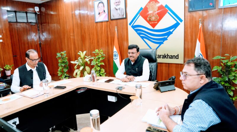 मुख्य सचिव की अध्यक्षता में हुई सड़क सुरक्षा को लेकर गठित अनुश्रवण समिति की बैठक