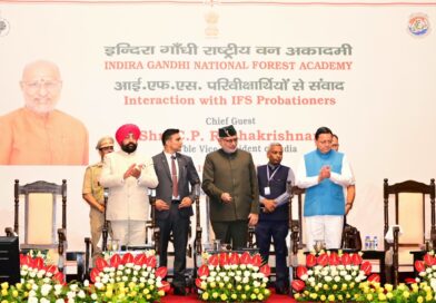 वन अधिकारी केवल प्रशासनिक अधिकारी नहीं, बल्कि प्रकृति के प्रहरी हैं